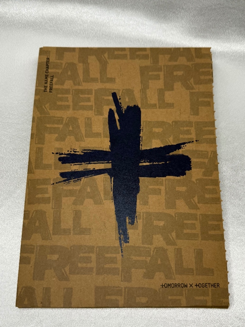 TXT The Name Chapter: Freefall Album - Reality Ver. (PC Included) - Picture 2 of 2